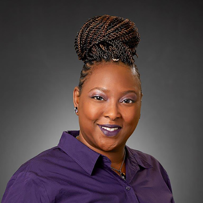 Shanese Higgins Headshot